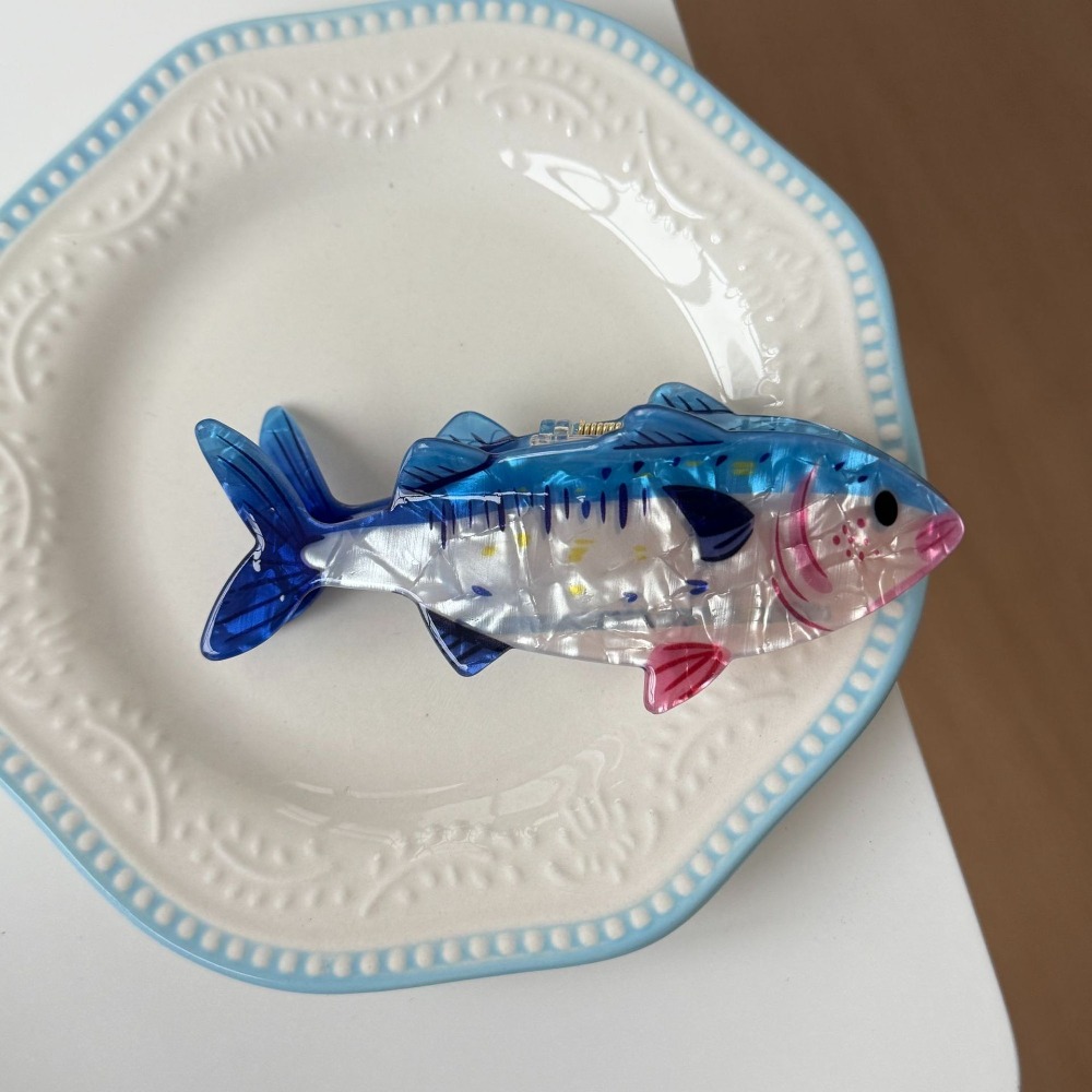 Korean Lifestyle & Kids Boutique - Hairpin Ocean Animal Hair Claw Tuna